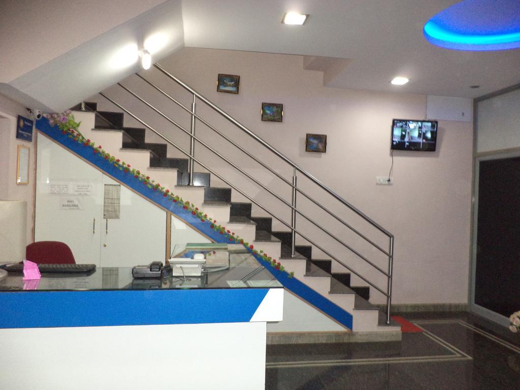 Blue Moon Residency Hotel Mysore Exterior photo